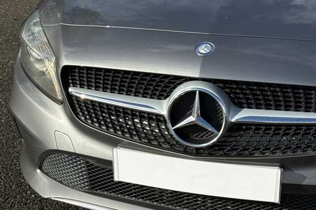 Mercedes-Benz A 180 A180d Sport 5dr 