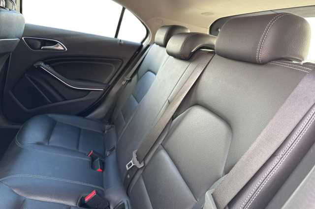 Mercedes-Benz A 180 A180d Sport 5dr 