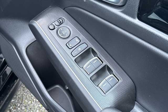 Honda Civic Hybrid 2.0 eHEV Advance 5dr CVT 