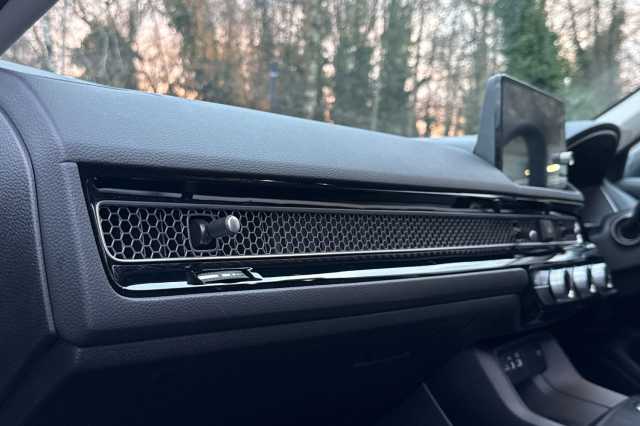 Honda Civic Hybrid 2.0 eHEV Advance 5dr CVT 