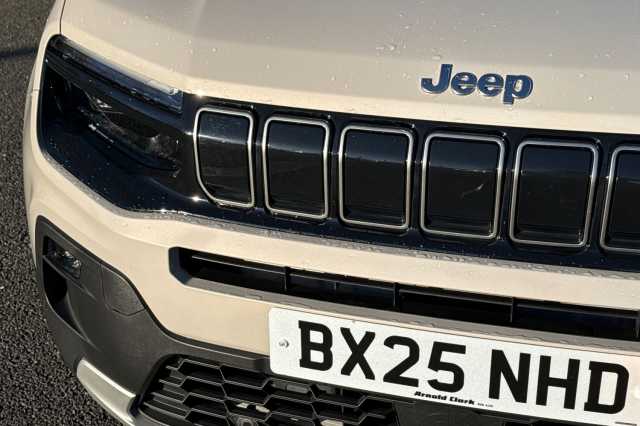 Jeep Avenger 1.2 e-Hybrid Summit 5dr DCT 