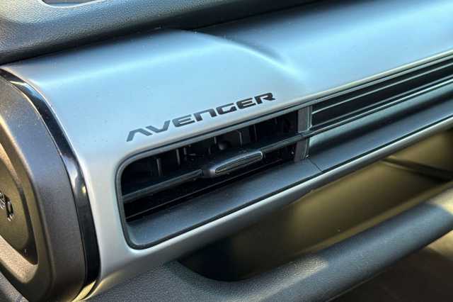 Jeep Avenger 1.2 e-Hybrid Summit 5dr DCT 