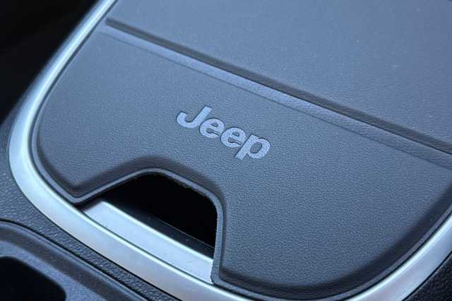 Jeep Avenger 1.2 e-Hybrid Summit 5dr DCT 