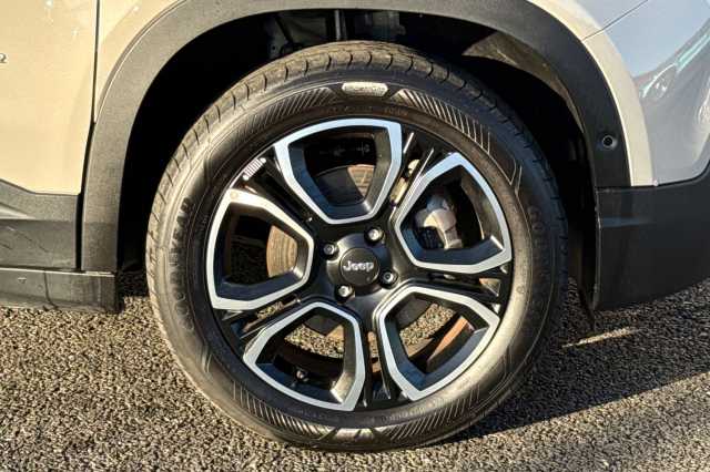 Jeep Avenger 1.2 e-Hybrid Summit 5dr DCT 