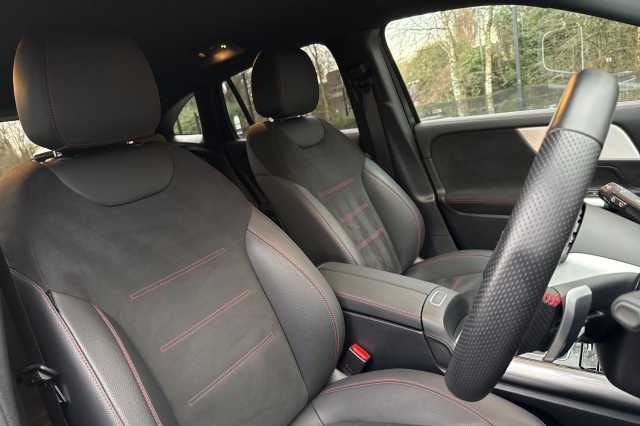 Mercedes-Benz GLA 200 200 AMG Line Premium 5dr Auto 