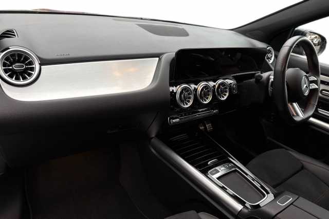 Mercedes-Benz GLA 200 200 AMG Line Premium 5dr Auto 