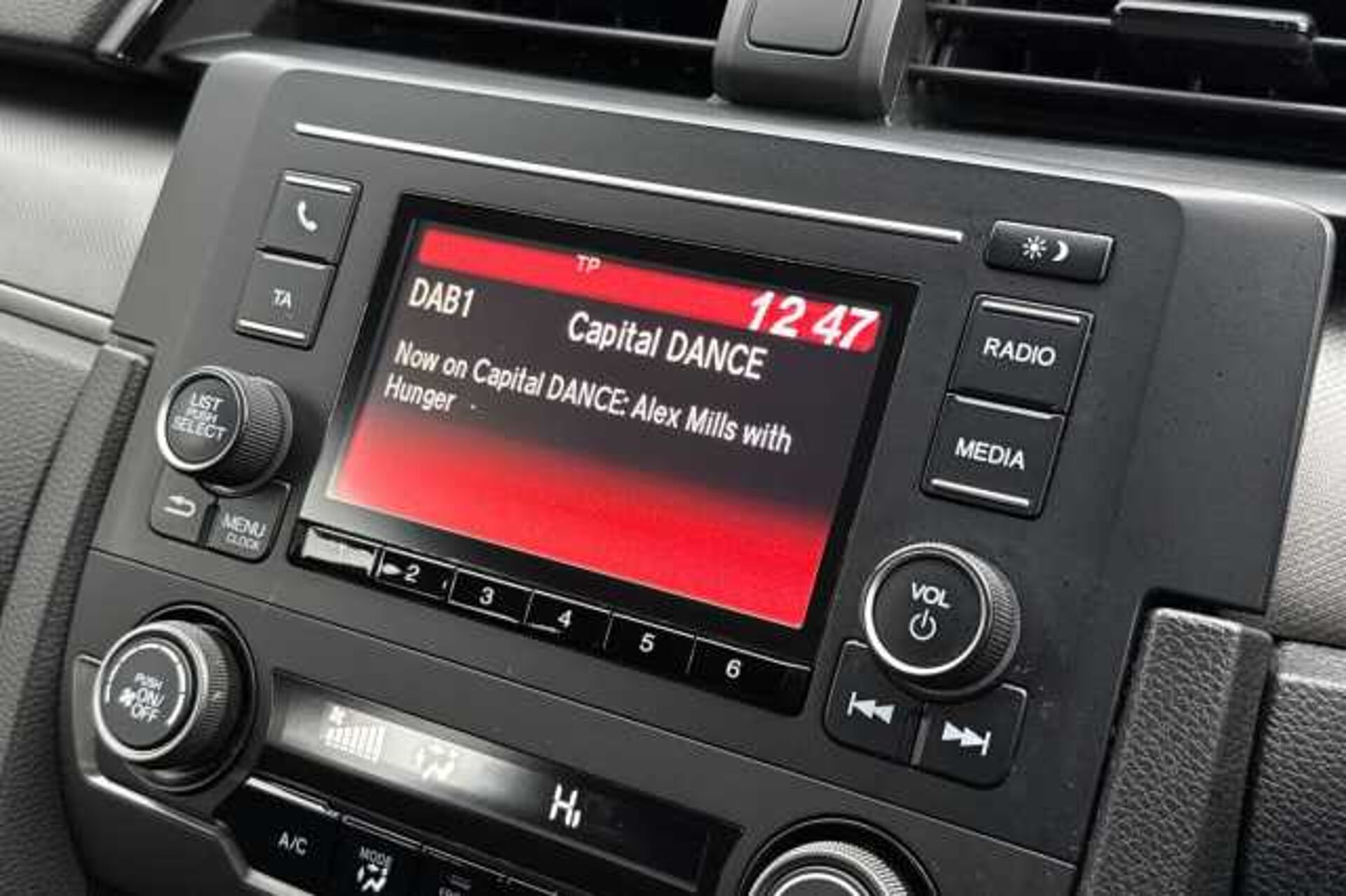 Honda Civic 1.0 VTEC Turbo SE 5dr 