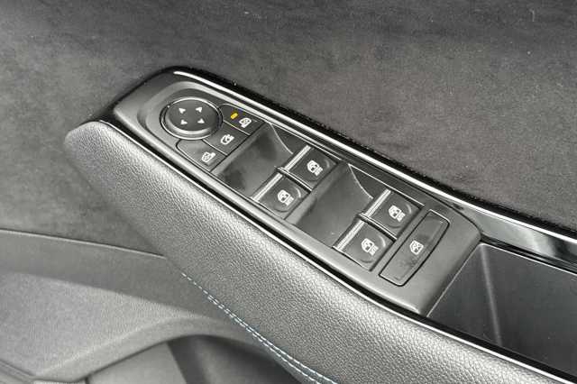 Renault Austral E-Tech FHEV Iconic Esprit Alpine 5dr Auto 