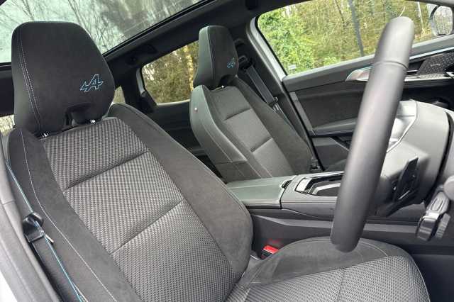 Renault Austral E-Tech FHEV Iconic Esprit Alpine 5dr Auto 