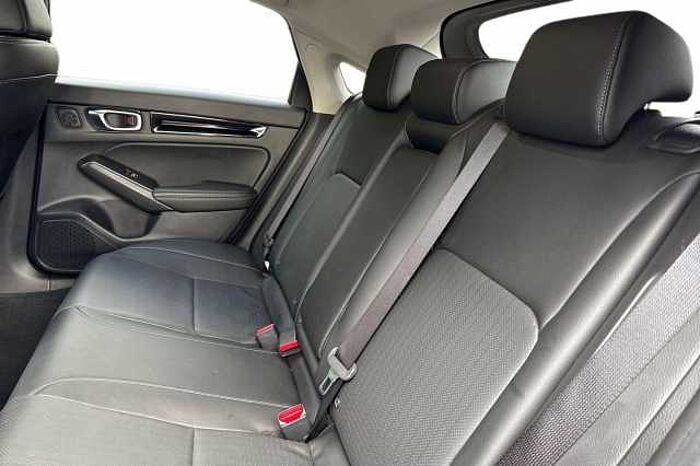 Honda Civic Hybrid 2.0 eHEV Advance 5dr CVT 