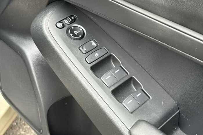 Honda HR-V Hybrid 1.5 eHEV Elegance 5dr CVT 