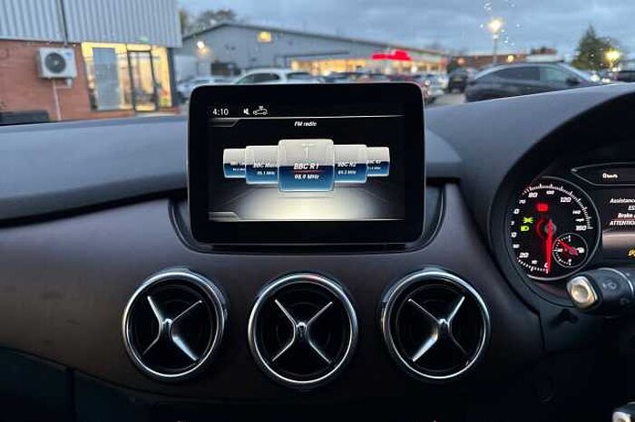 Mercedes-Benz B 180 B180 Exclusive Edition Plus 5dr Auto 