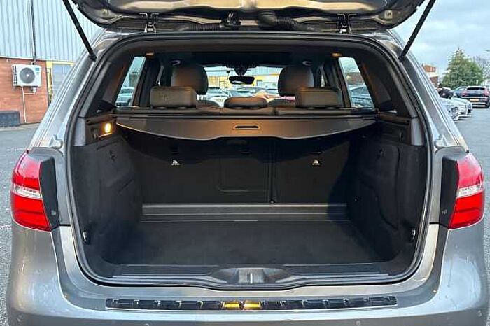 Mercedes-Benz B 180 B180 Exclusive Edition Plus 5dr Auto 