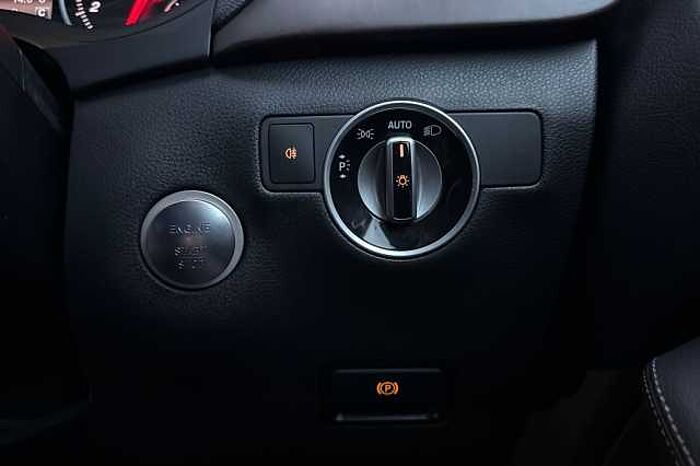 Mercedes-Benz B 180 B180 Exclusive Edition Plus 5dr Auto 