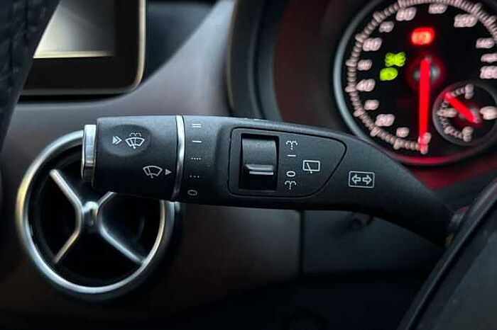Mercedes-Benz B 180 B180 Exclusive Edition Plus 5dr Auto 
