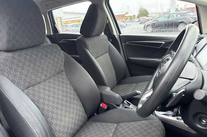 Honda Jazz 1.3 SE 5dr CVT 