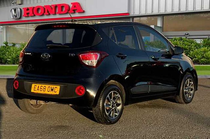 Hyundai i10 1.0 Premium 5dr 