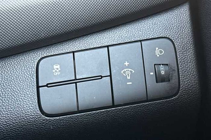 Hyundai i10 1.0 Premium 5dr 