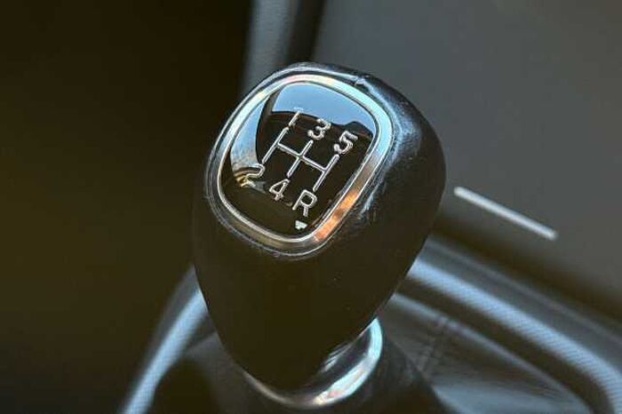 Hyundai i10 1.0 Premium 5dr 