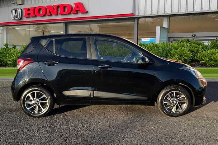 Hyundai i10 1.0 Premium 5dr 