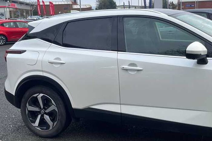 Nissan Qashqai 1.3 DiG-T MH 158 N-Connecta 5dr Xtronic 
