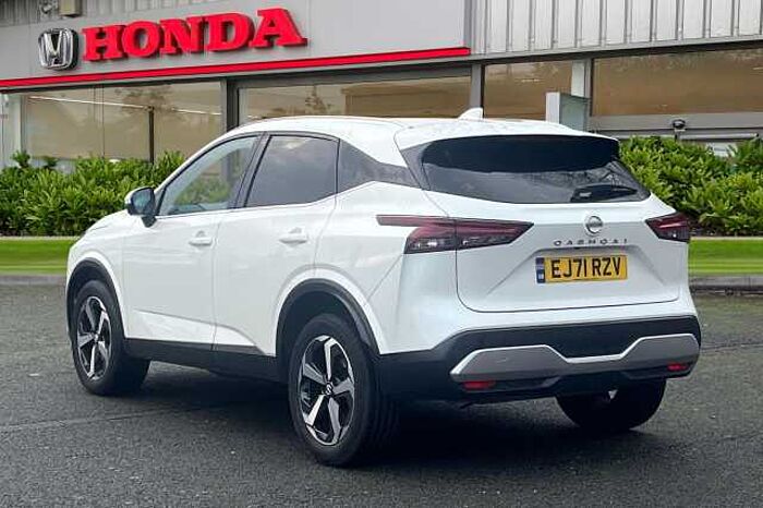 Nissan Qashqai 1.3 DiG-T MH 158 N-Connecta 5dr Xtronic 