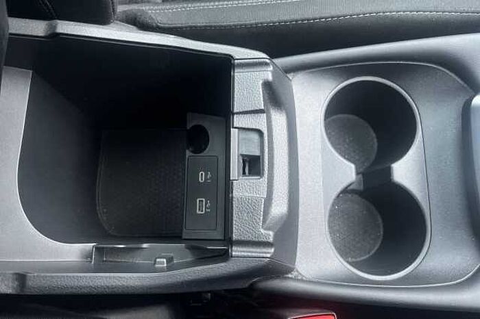 Nissan Qashqai 1.3 DiG-T MH 158 N-Connecta 5dr Xtronic 