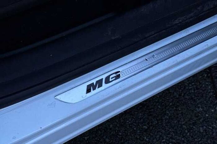 MG HS 1.5 T-GDI Exclusive 5dr 