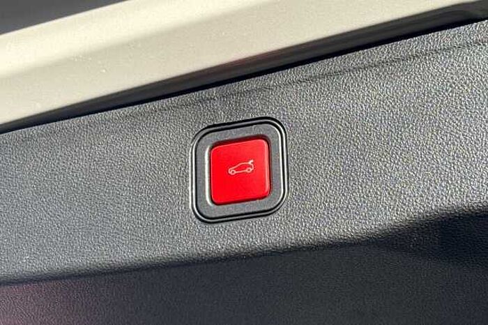 Jeep Avenger 1.2 e-Hybrid Summit 5dr DCT 