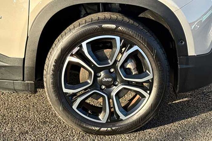 Jeep Avenger 1.2 e-Hybrid Summit 5dr DCT 