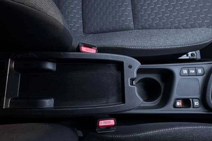 Toyota Yaris Cross 1.5 Hybrid Design 5dr CVT 