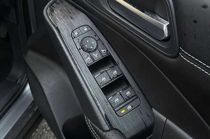 Nissan Qashqai 1.3 DiG-T MH 158 Acenta Premium 5dr Xtronic 