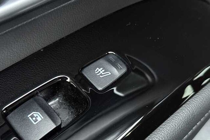 Hyundai TUCSON 1.6 TGDi Plug-in Hybrid Ultimate 5dr 4WD Auto 