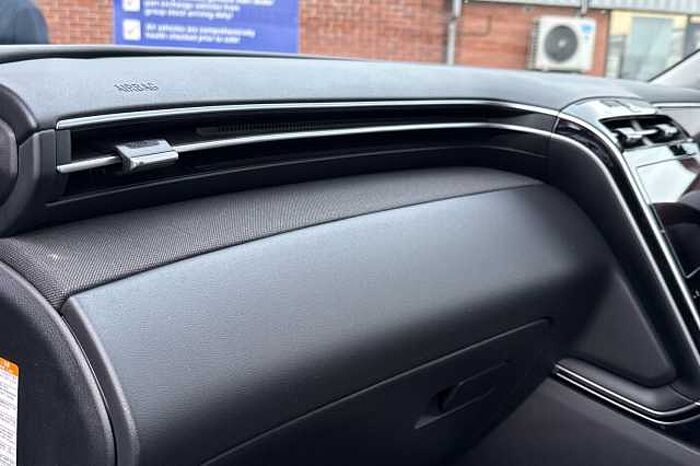 Hyundai TUCSON 1.6 TGDi Plug-in Hybrid Ultimate 5dr 4WD Auto 