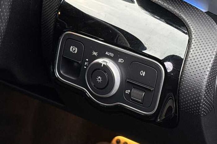 Mercedes-Benz CLA 200 200 AMG Line Executive 4dr Tip Auto 