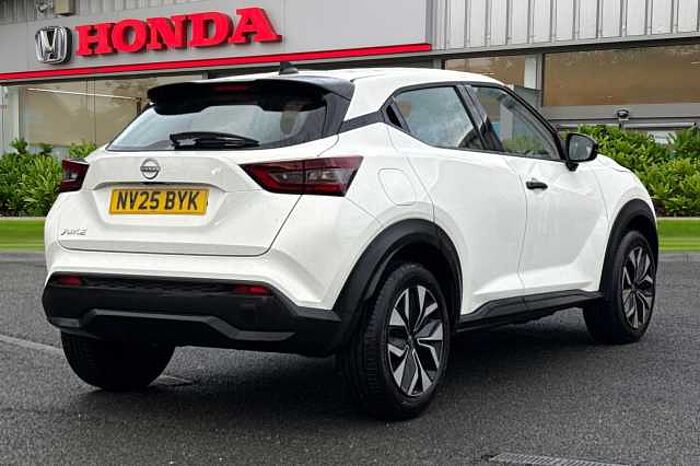 Nissan Juke 1.0 DiG-T Acenta Premium 5dr DCT 