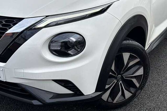 Nissan Juke 1.0 DiG-T Acenta Premium 5dr DCT 