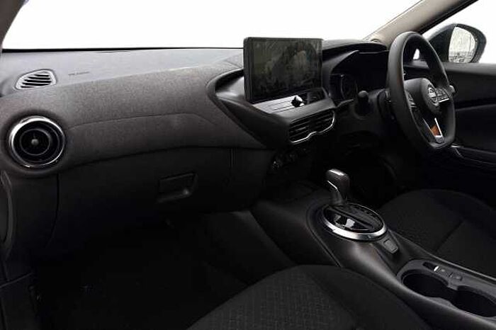 Nissan Juke 1.0 DiG-T Acenta Premium 5dr DCT 