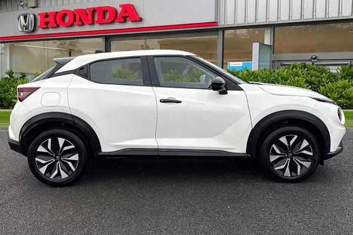 Nissan Juke 1.0 DiG-T Acenta Premium 5dr DCT 