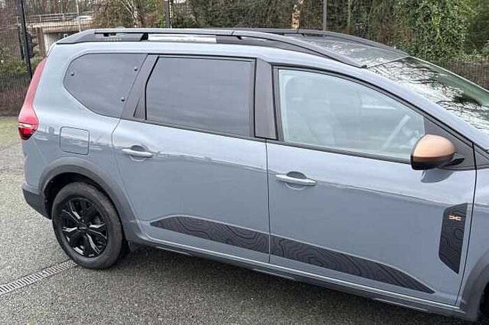 Dacia Jogger 1.6 HEV Extreme 5dr Auto 