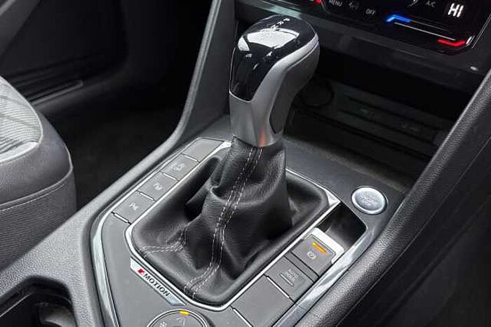 Volkswagen Tiguan 2.0 TSI 4Motion R-Line 5dr DSG 