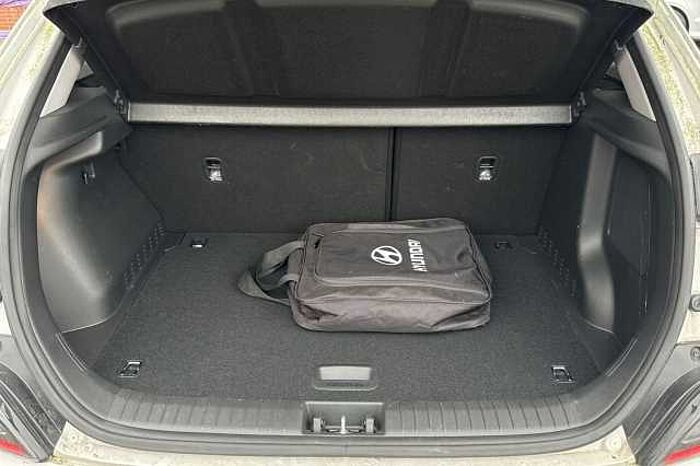 Hyundai KONA 150kW Premium 64kWh 5dr Auto 