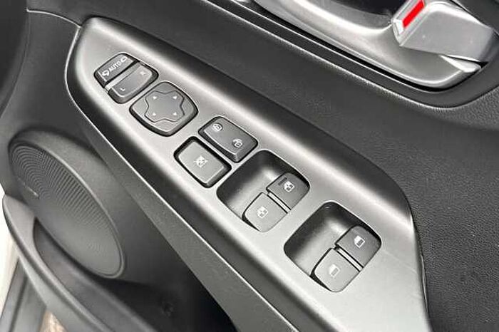 Hyundai KONA 150kW Premium 64kWh 5dr Auto 