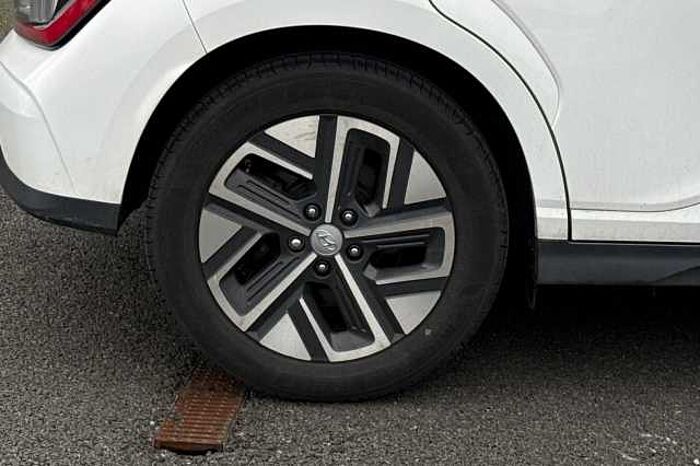 Hyundai KONA 150kW Premium 64kWh 5dr Auto 