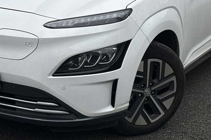 Hyundai KONA 150kW Premium 64kWh 5dr Auto 