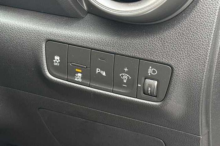 Hyundai KONA 150kW Premium 64kWh 5dr Auto 