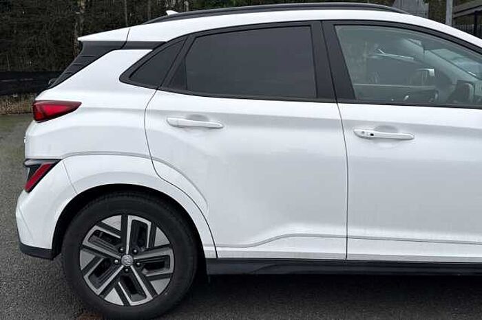 Hyundai KONA 150kW Premium 64kWh 5dr Auto 