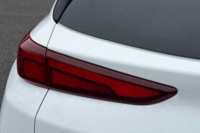Hyundai KONA 150kW Premium 64kWh 5dr Auto 