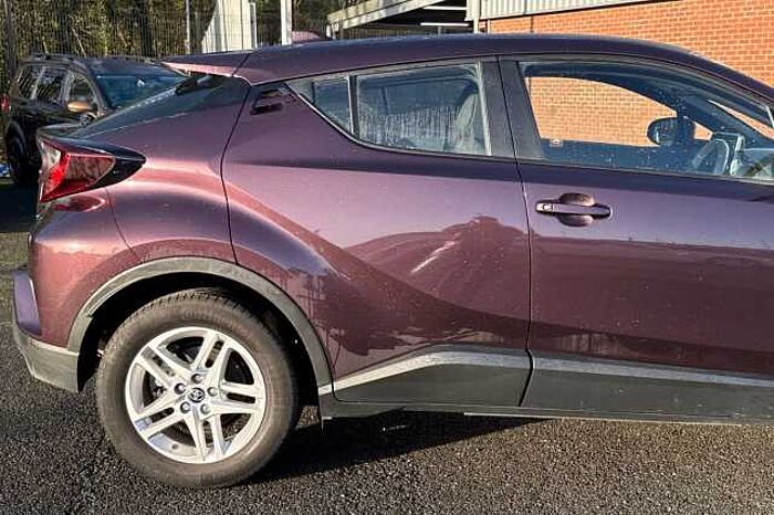 Toyota C-HR 1.8 Hybrid Icon 5dr CVT 