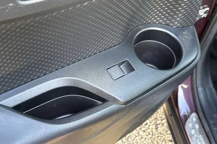 Toyota C-HR 1.8 Hybrid Icon 5dr CVT 